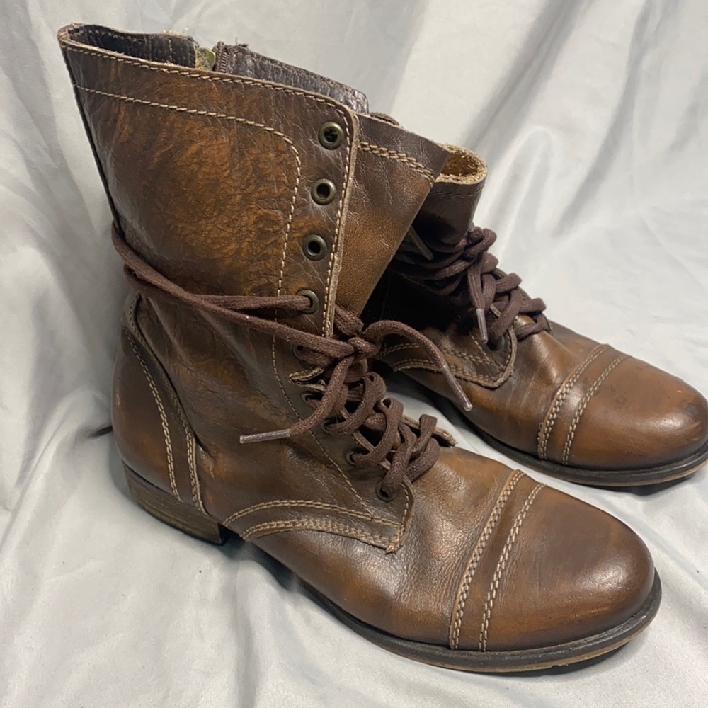 Steve Madden boots